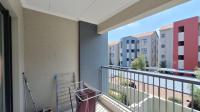 Balcony - 9 square meters of property in Maroeladal