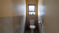 Bathroom 1 - 6 square meters of property in Sagewood