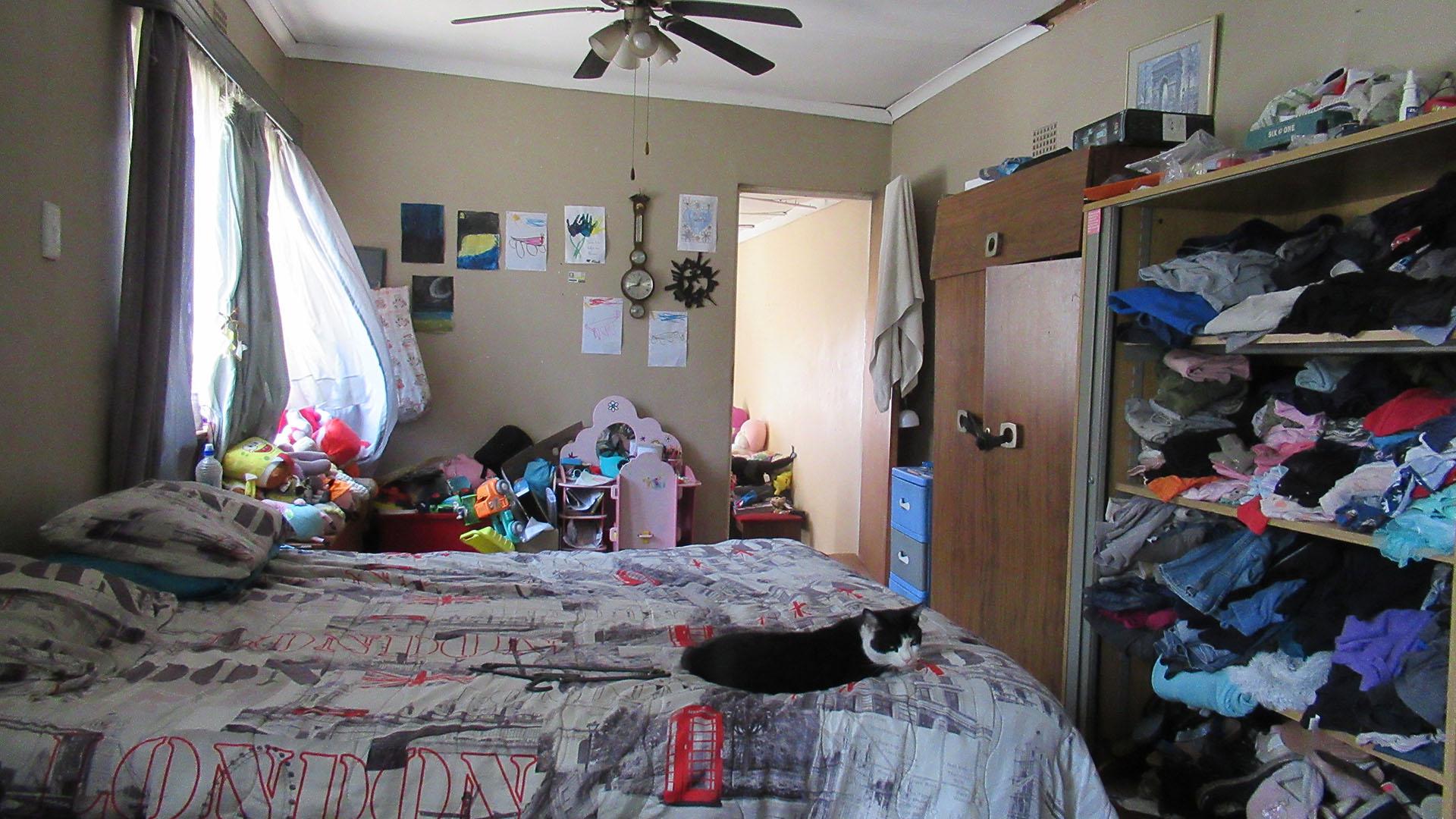 Flatlet - 43 square meters of property in Tulisa Park