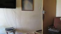 Bed Room 1 - 14 square meters of property in Tulisa Park