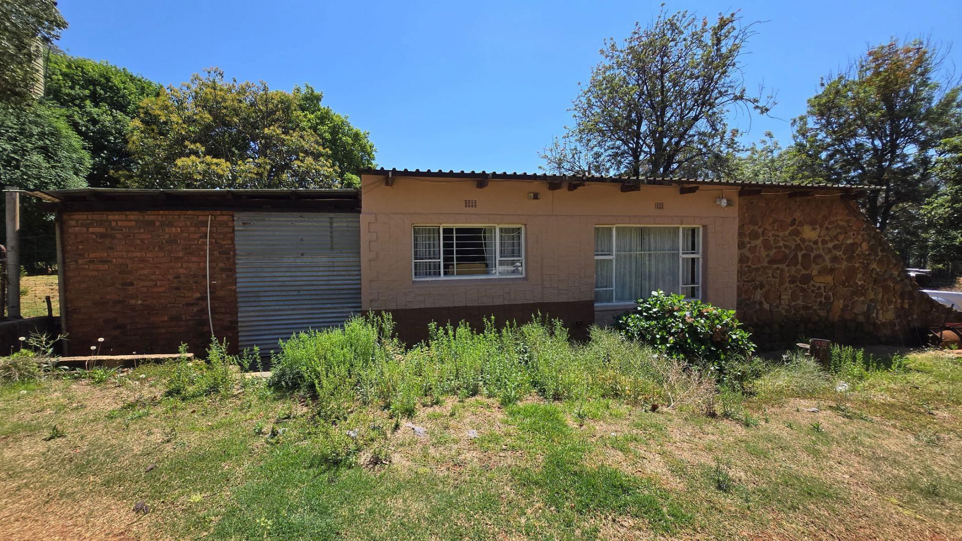 Backyard of property in Bashewa
