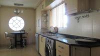 Kitchen - 37 square meters of property in Lenasia South