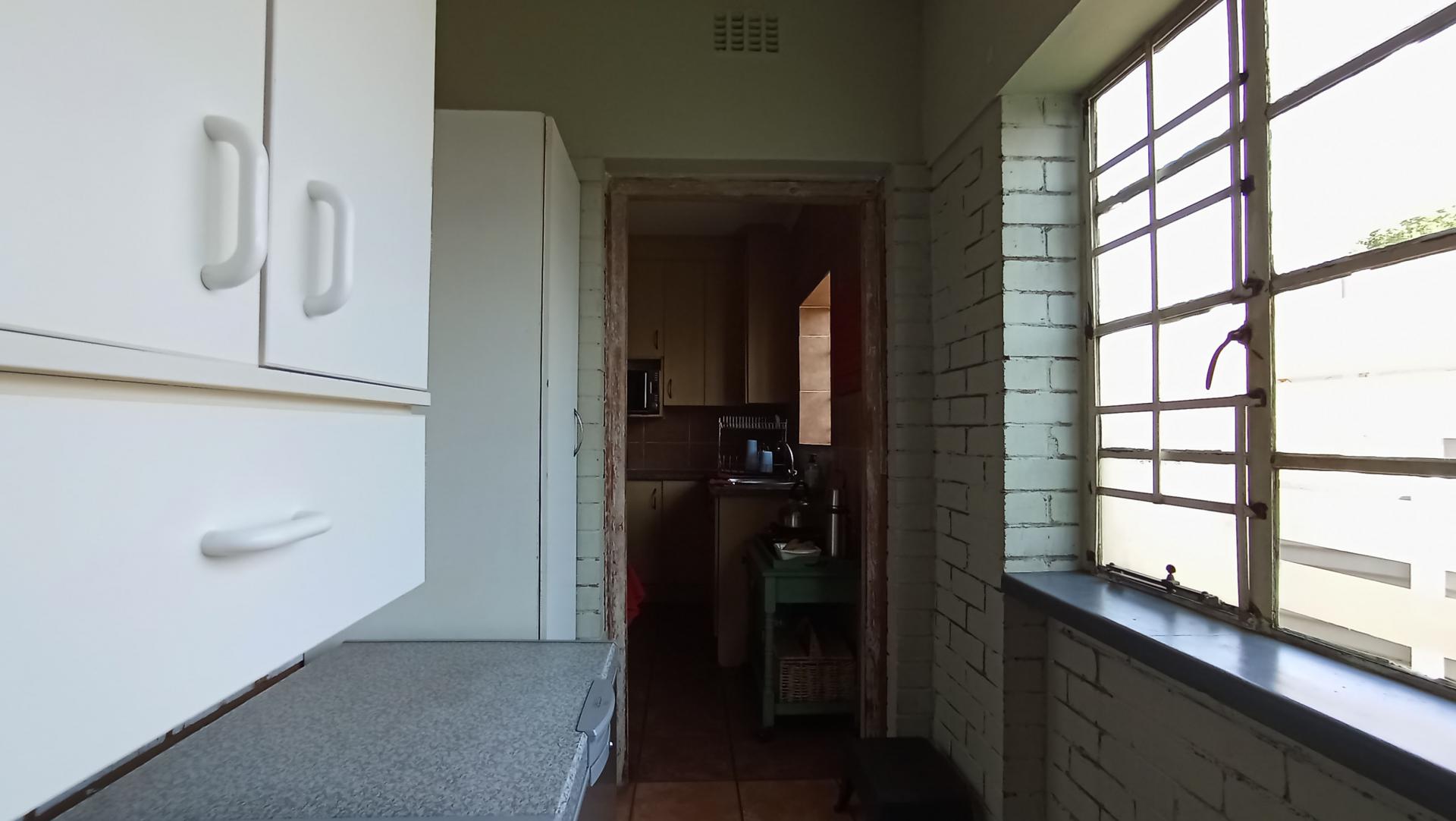 Spaces - 56 square meters of property in Gerdview