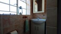Bathroom 1 - 5 square meters of property in Gerdview