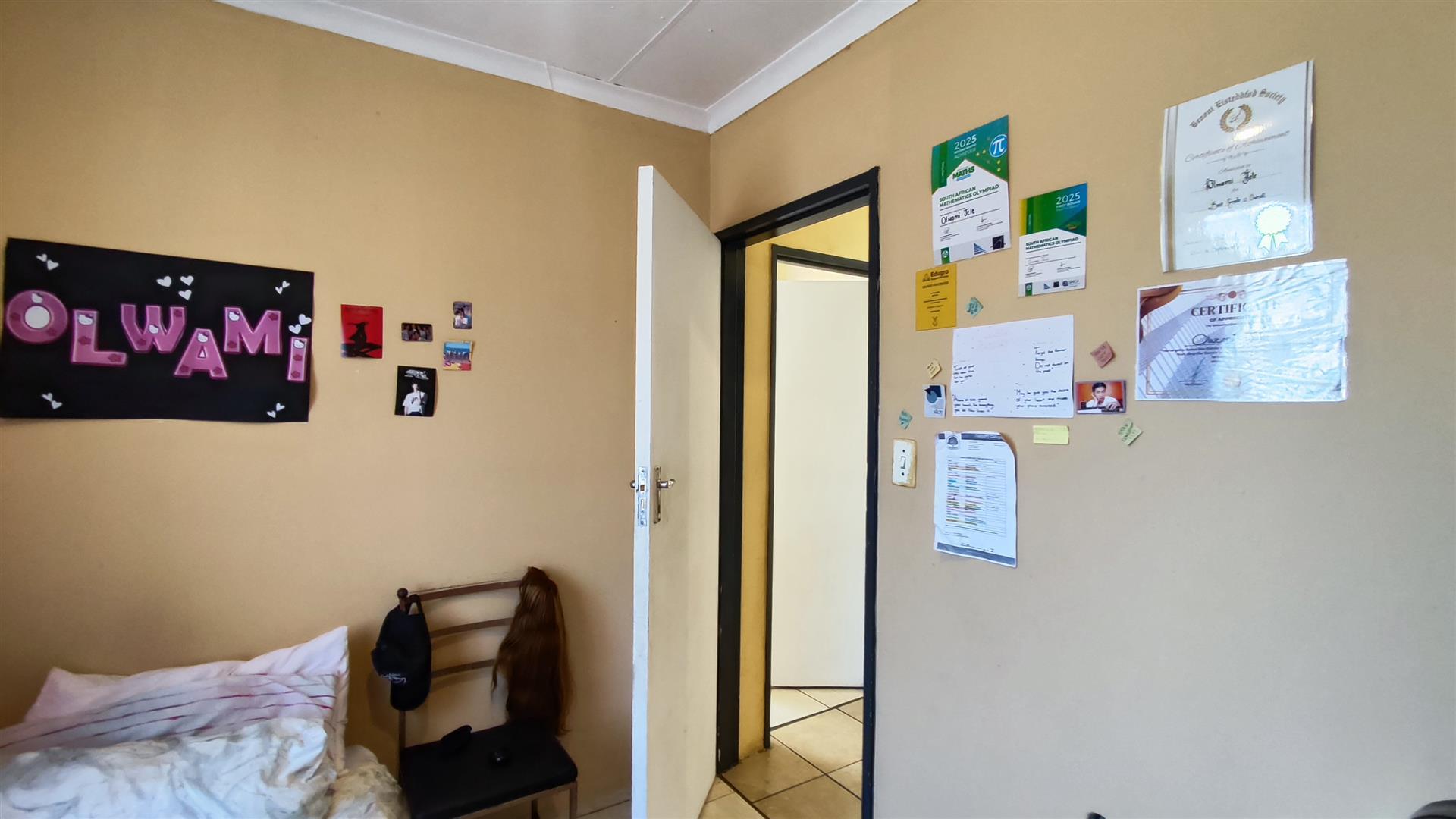 Bed Room 1 - 7 square meters of property in Crystal Park