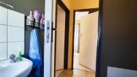 Bathroom 1 - 3 square meters of property in Crystal Park