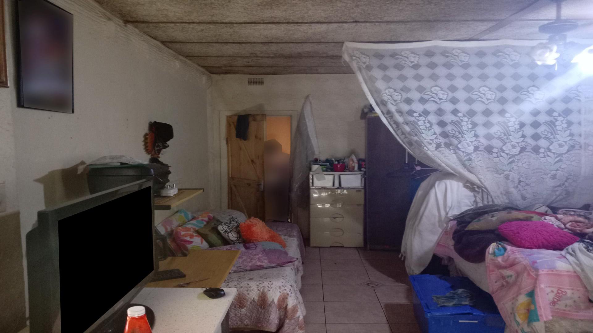 Bed Room 1 of property in Lorentzville