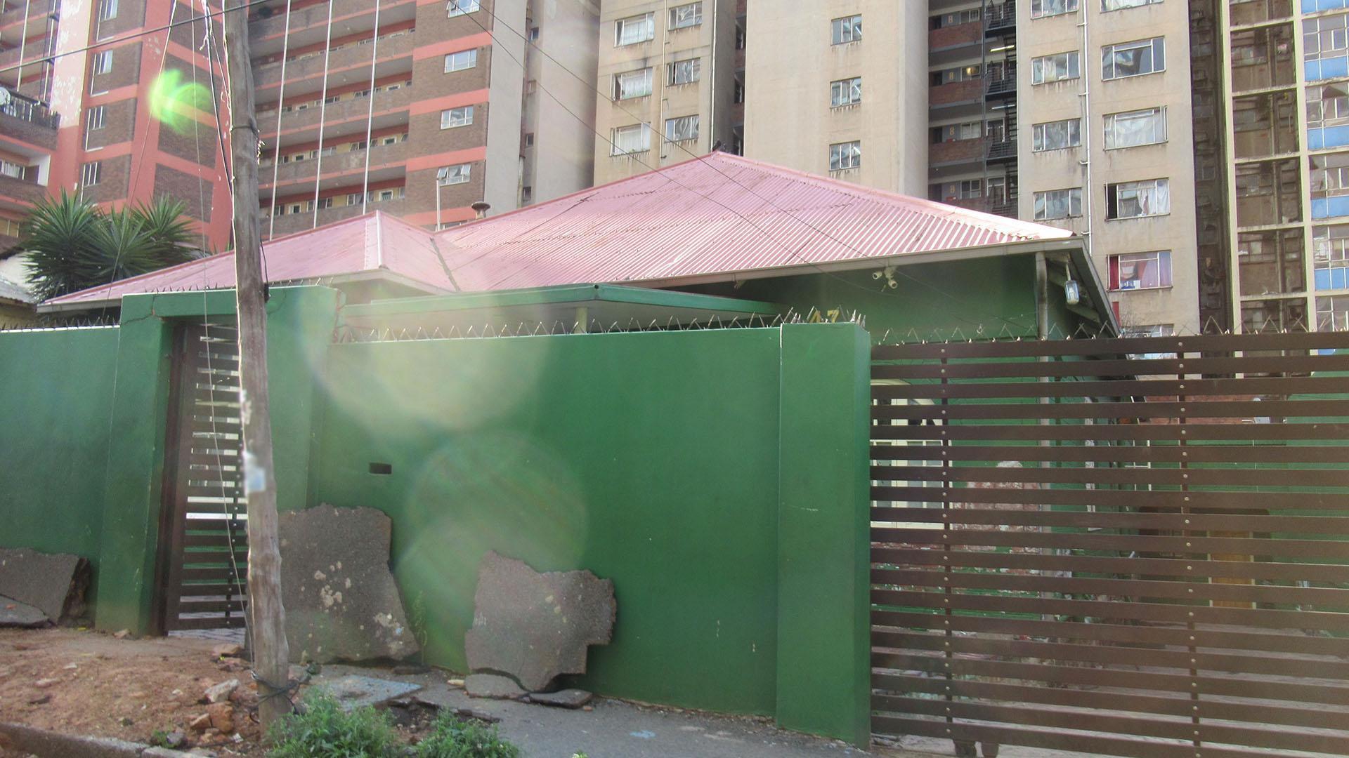 Front View of property in Berea - JHB