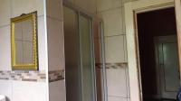 Bathroom 1 of property in Berea - JHB
