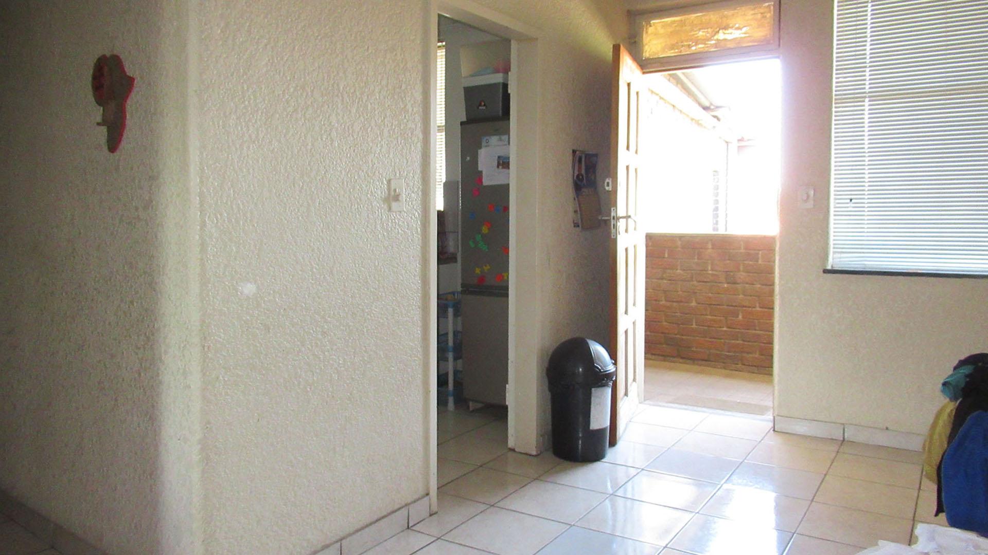 Spaces - 17 square meters of property in Florida