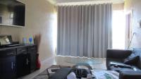 Lounges - 21 square meters of property in Florida