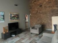  of property in Die Heuwel
