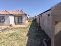  of property in Dawn Park