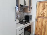  of property in Dawn Park