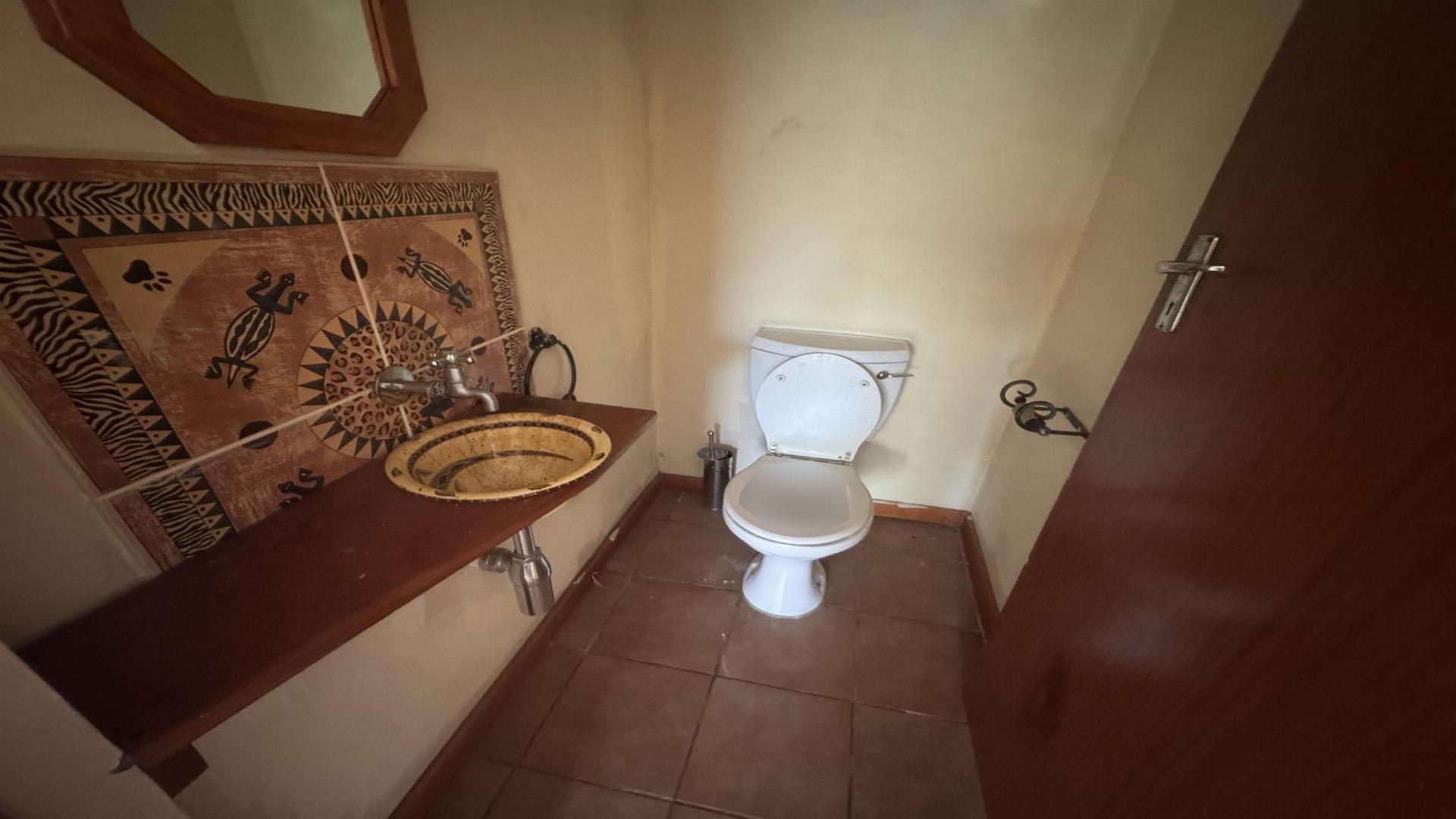 Guest Toilet of property in Kaysers Beach