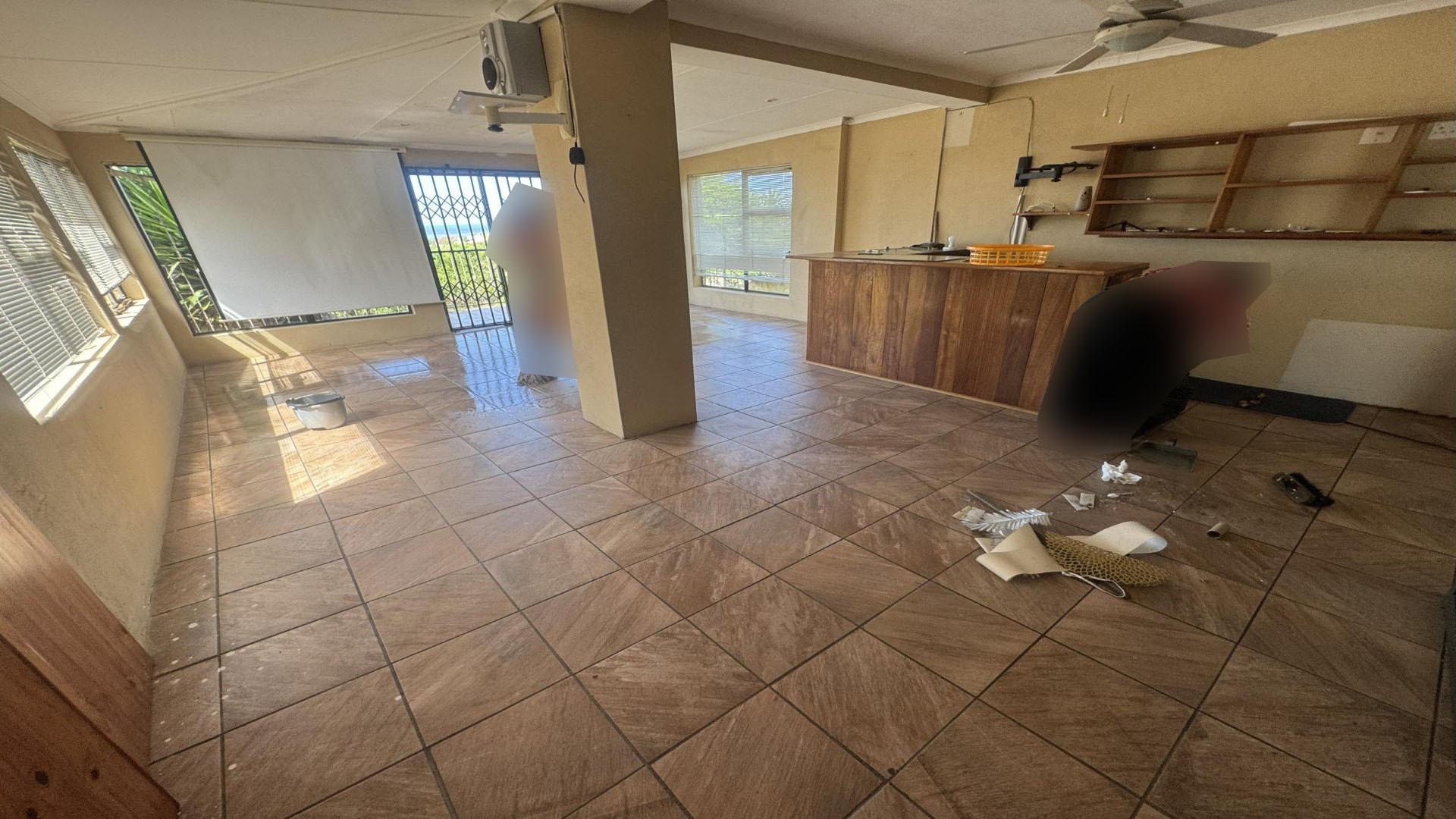 Entertainment of property in Kaysers Beach