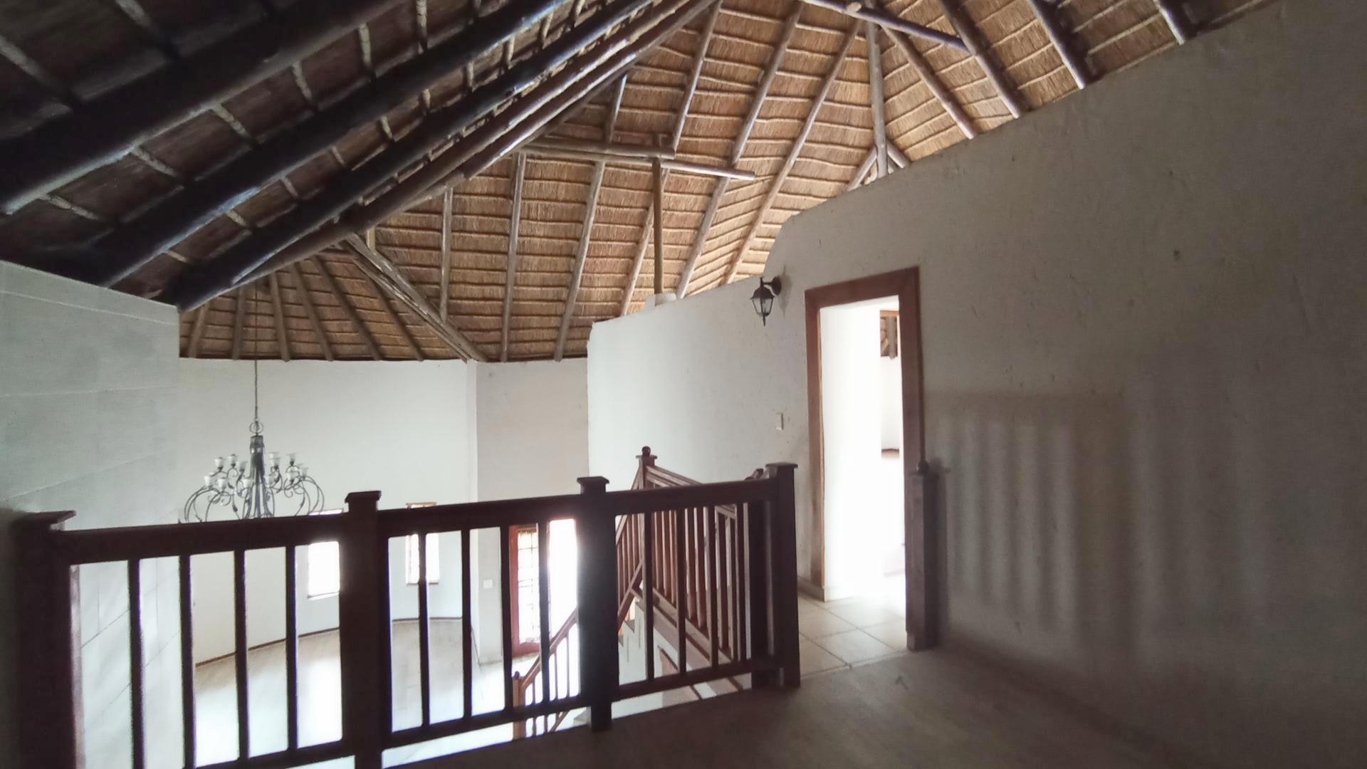 Spaces - 29 square meters of property in Melodie