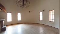 Lounges - 21 square meters of property in Melodie