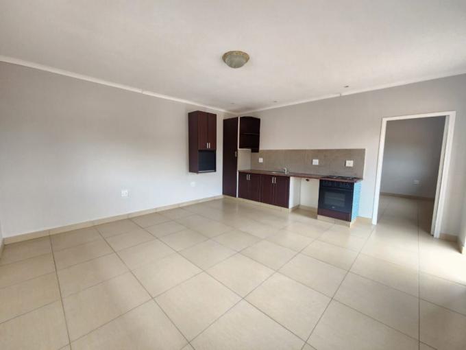 1 Bedroom Simplex to Rent in Crestholme - Property to rent - MR694610