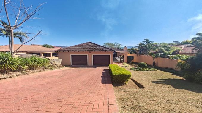 3 Bedroom Freehold Residence for Sale For Sale in Stonehenge - Private Sale - MR694631