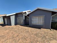  of property in Raceview