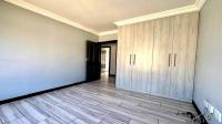 Bed Room 2 of property in Hartbeespoort