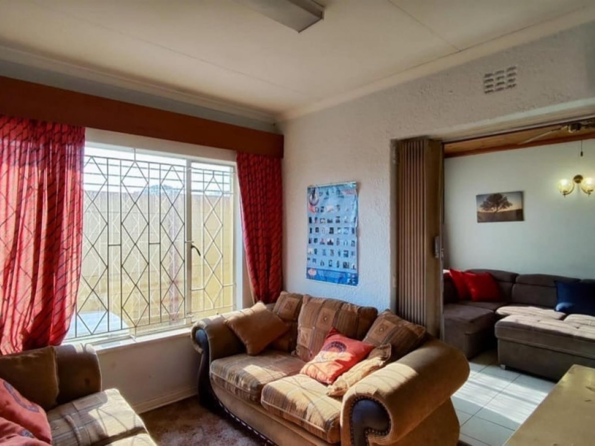  of property in South Crest