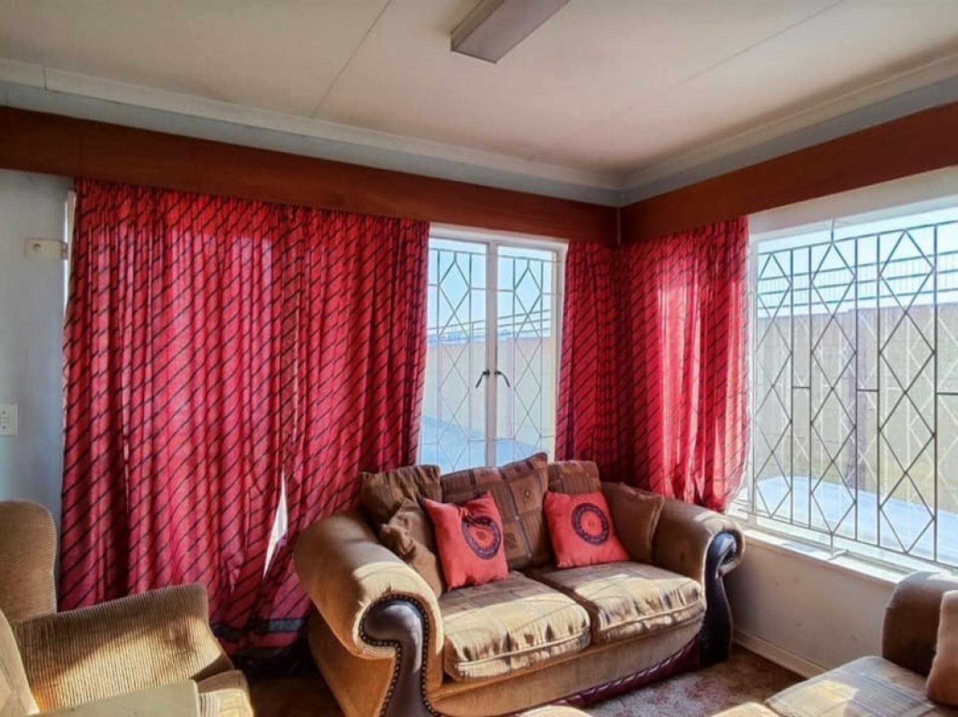  of property in South Crest