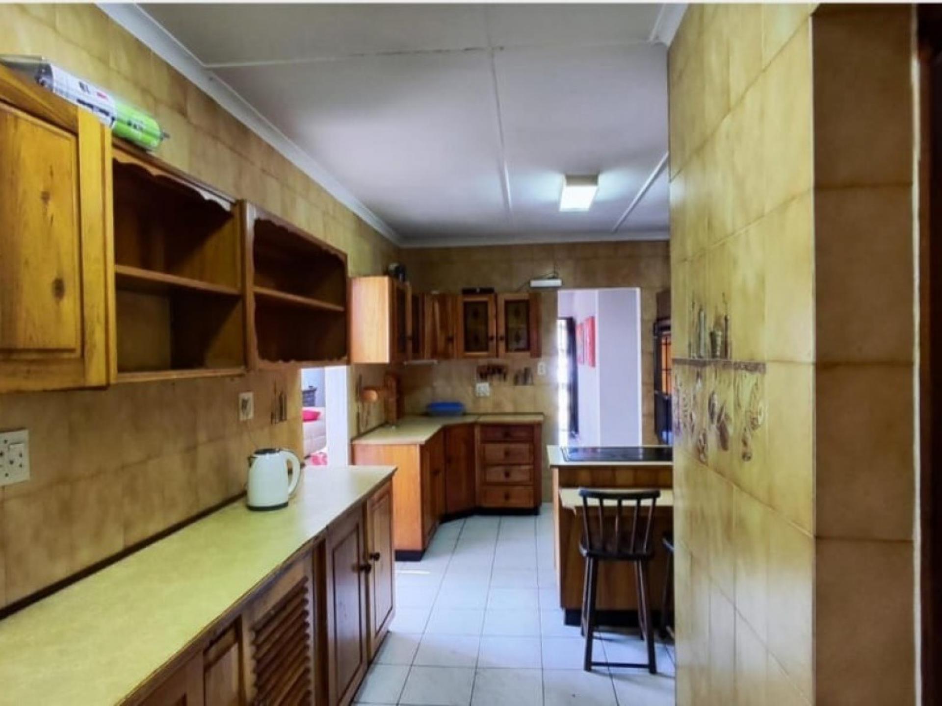  of property in South Crest