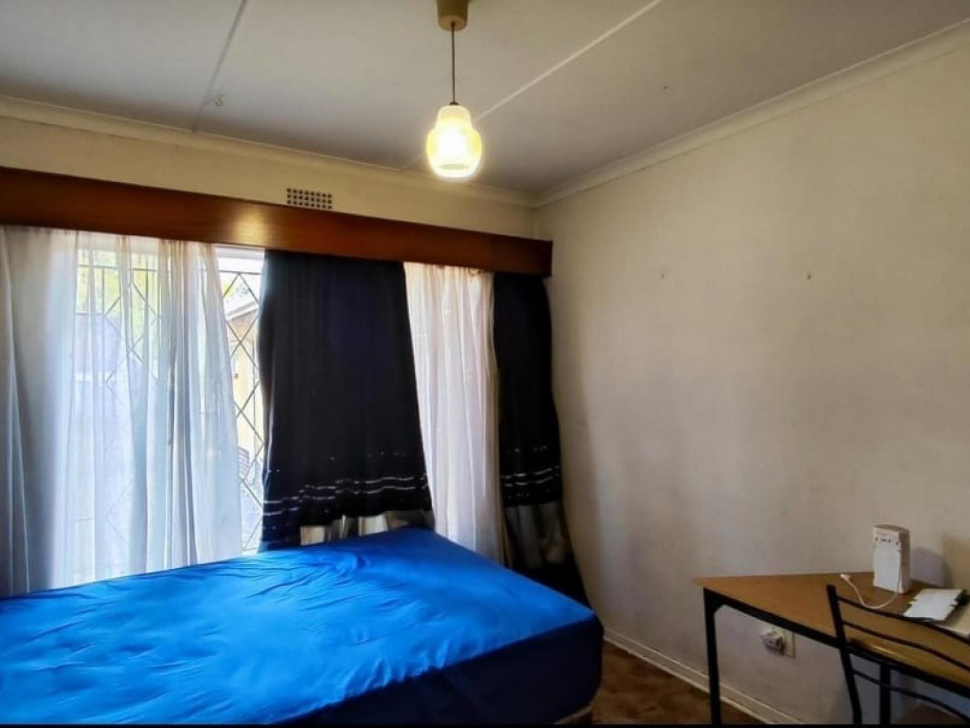  of property in South Crest