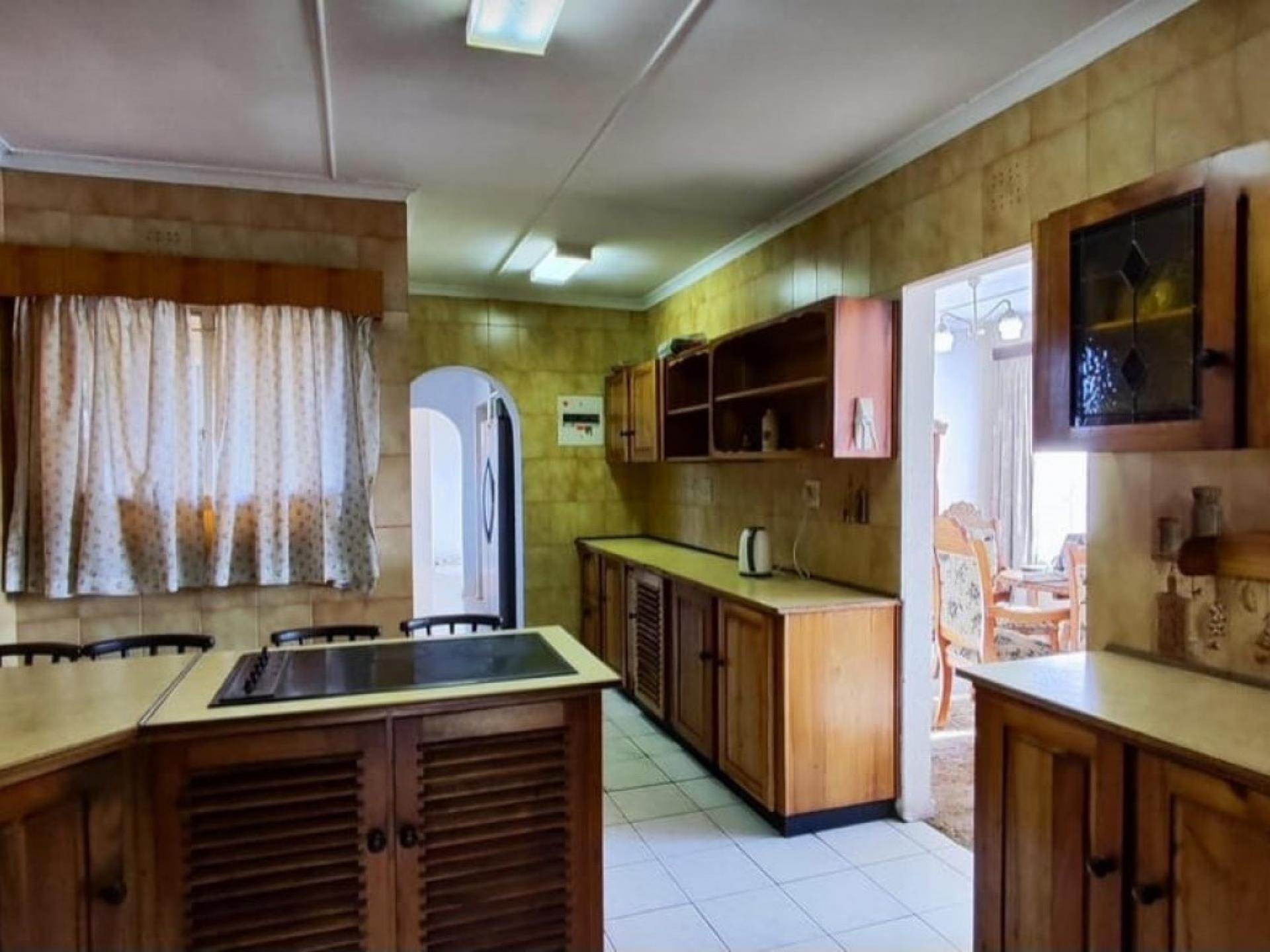  of property in South Crest