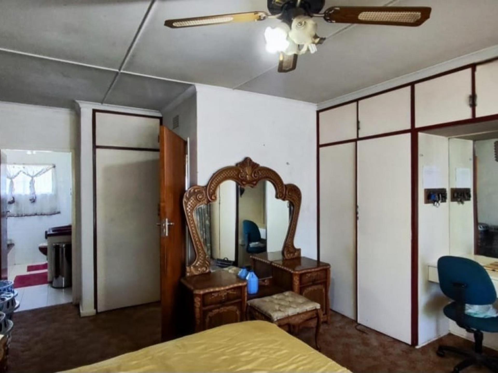  of property in South Crest