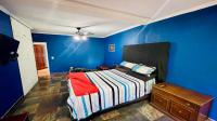 Bed Room 1 of property in Brackenhurst