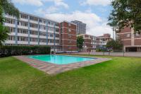  of property in Bedford Gardens