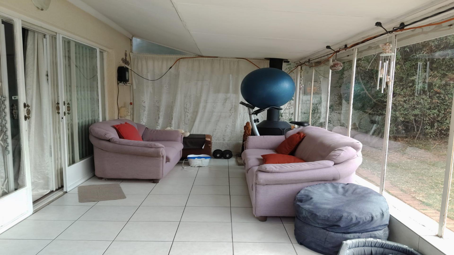 Patio of property in Ontdekkerspark