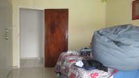 Bed Room 2 - 13 square meters of property in Ontdekkerspark