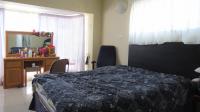 Main Bedroom - 18 square meters of property in Ontdekkerspark