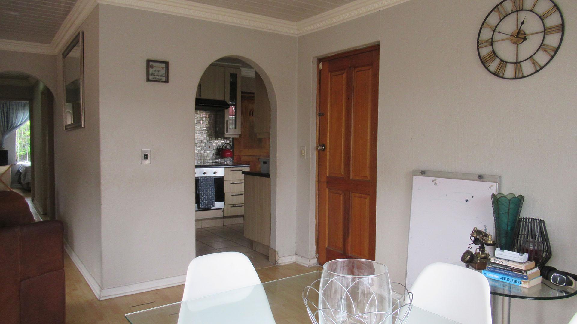 Dining Room - 10 square meters of property in Elandspark