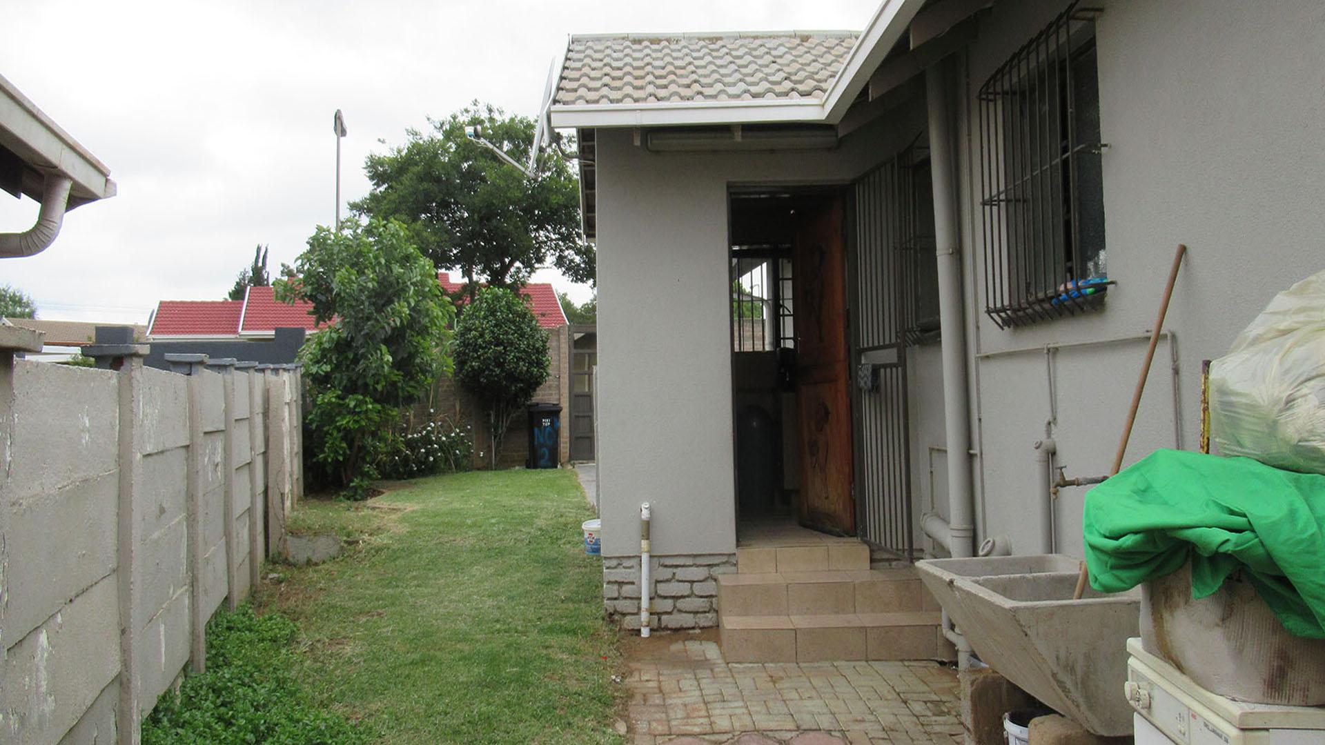 Backyard of property in Elandspark