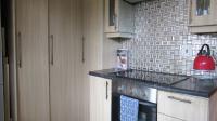 Kitchen - 10 square meters of property in Elandspark