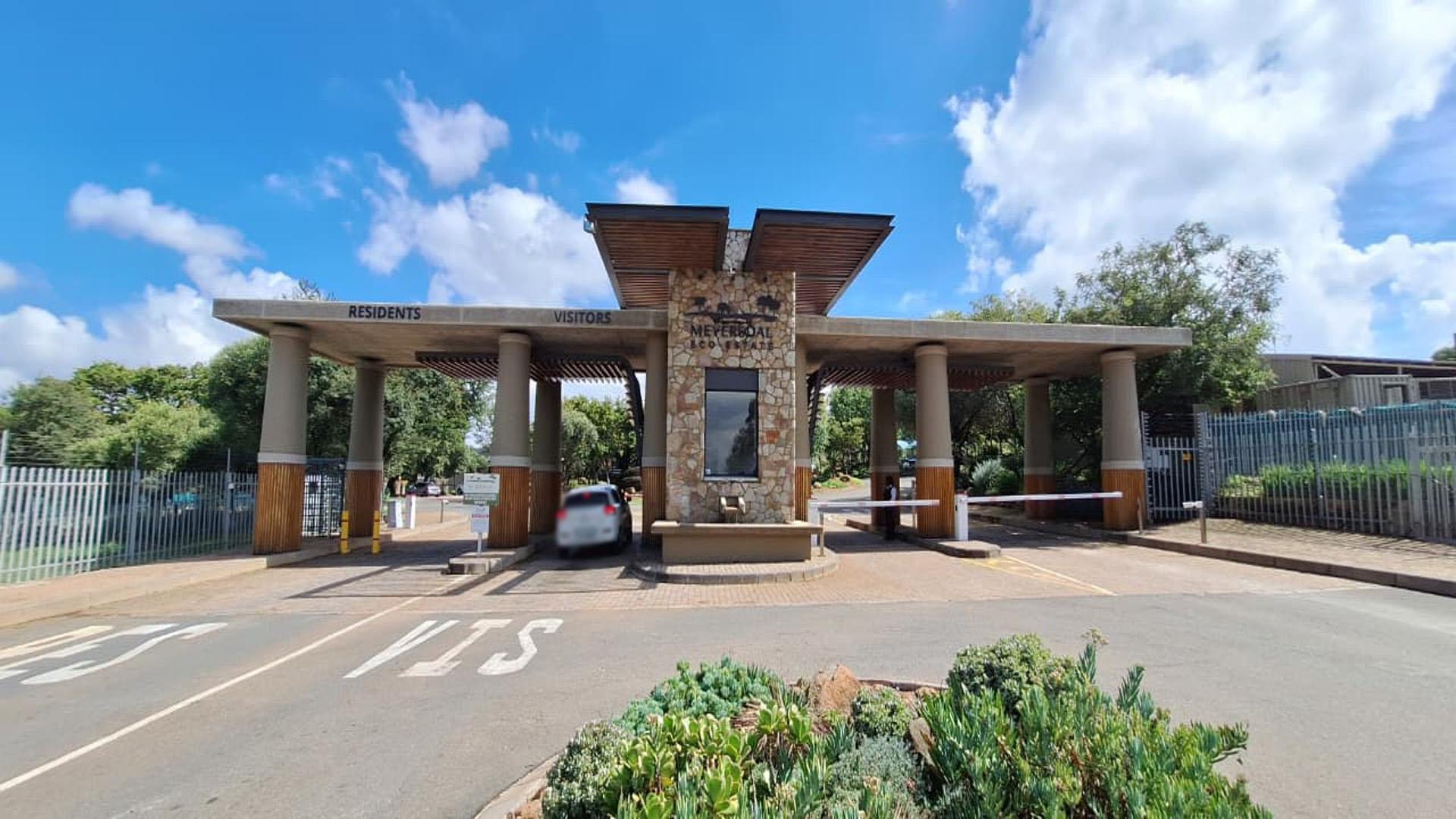 Front View of property in Meyersdal