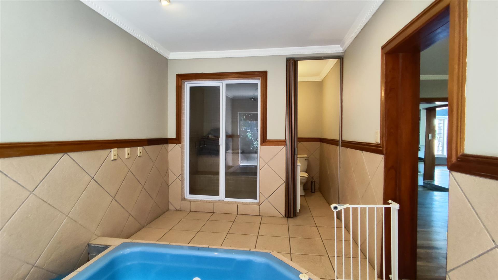 Entertainment - 85 square meters of property in Vanderbijlpark