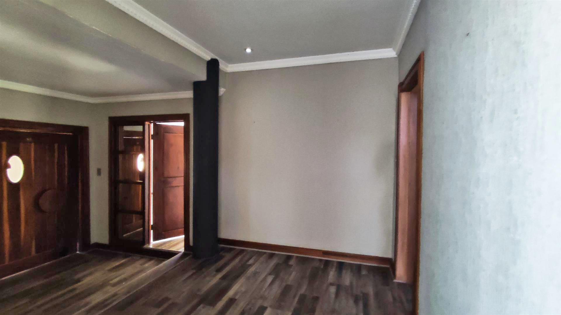 Spaces - 68 square meters of property in Vanderbijlpark