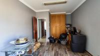 Bed Room 1 - 20 square meters of property in Vanderbijlpark