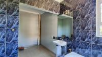 Bathroom 2 - 9 square meters of property in Vanderbijlpark