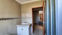 Bathroom 3+ - 12 square meters of property in Vanderbijlpark