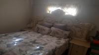 Bed Room 1 of property in Zamdela