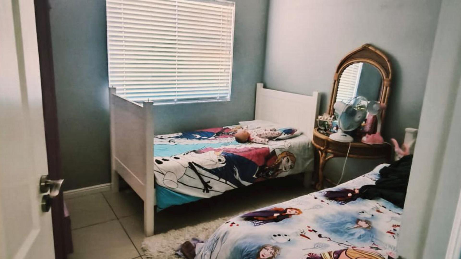 Bed Room 1 of property in Wellington