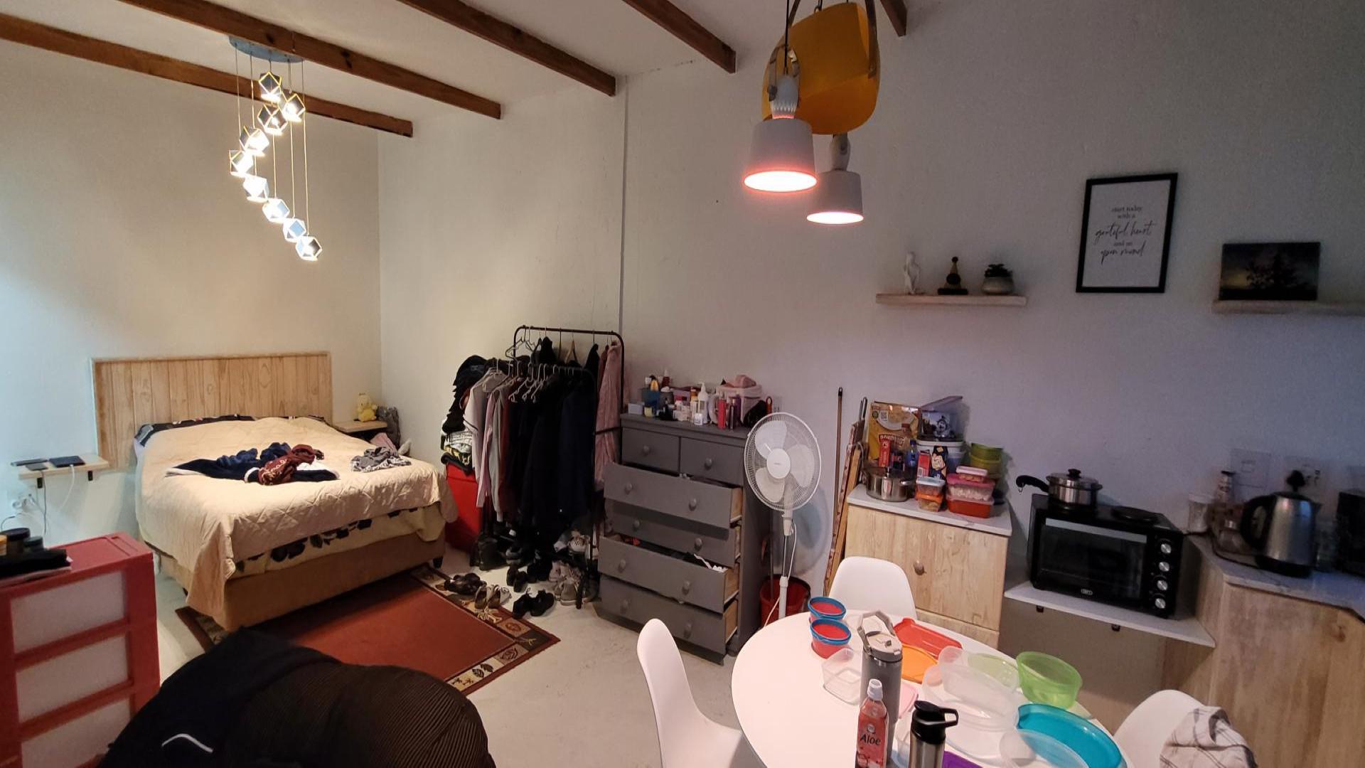 Flatlet - 38 square meters of property in Rynfield