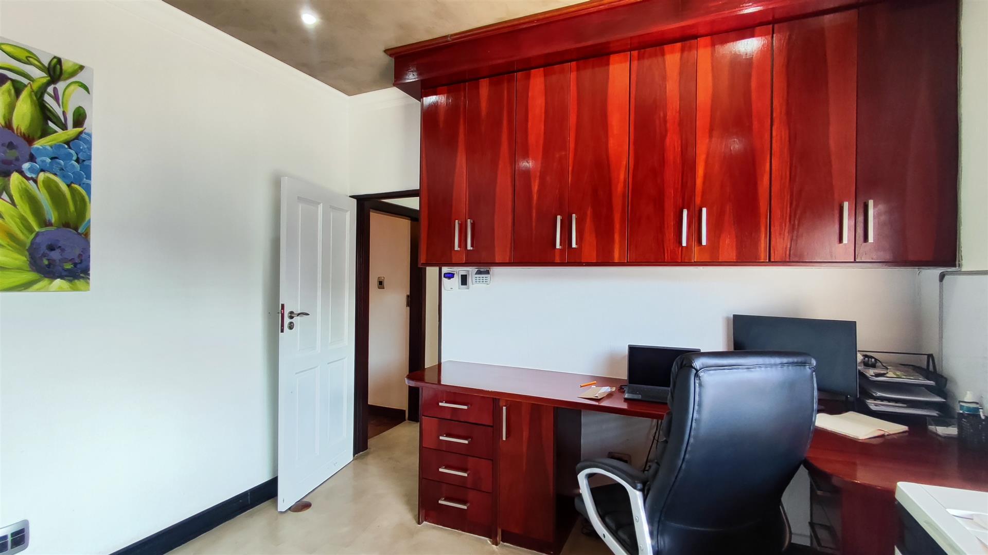 Study - 20 square meters of property in Rynfield